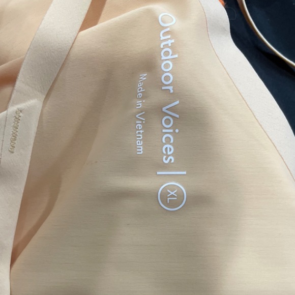 OUTDOOR VOICES
The Exercise Dress - Picture 4 of 5